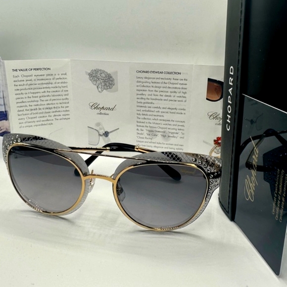 👑Chopard🏆 Limited  Edition🆙 Sunglasses Model SCHC42S 24K GP Plated‼️ - Picture 14 of 16